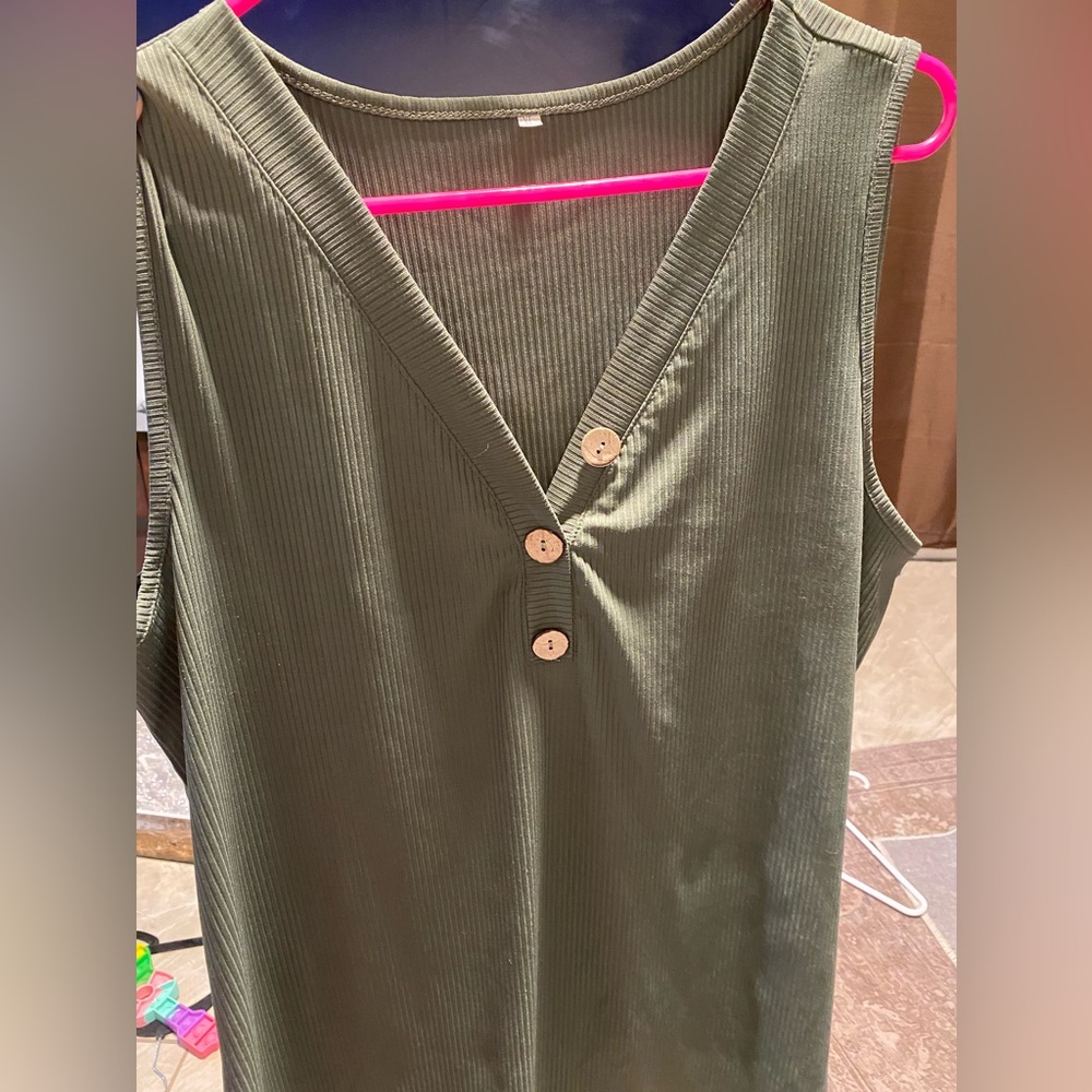 Womens tank top